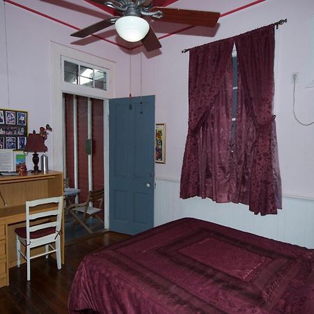 The Burgundy Bed And Breakfast New Orleans Eksteriør billede