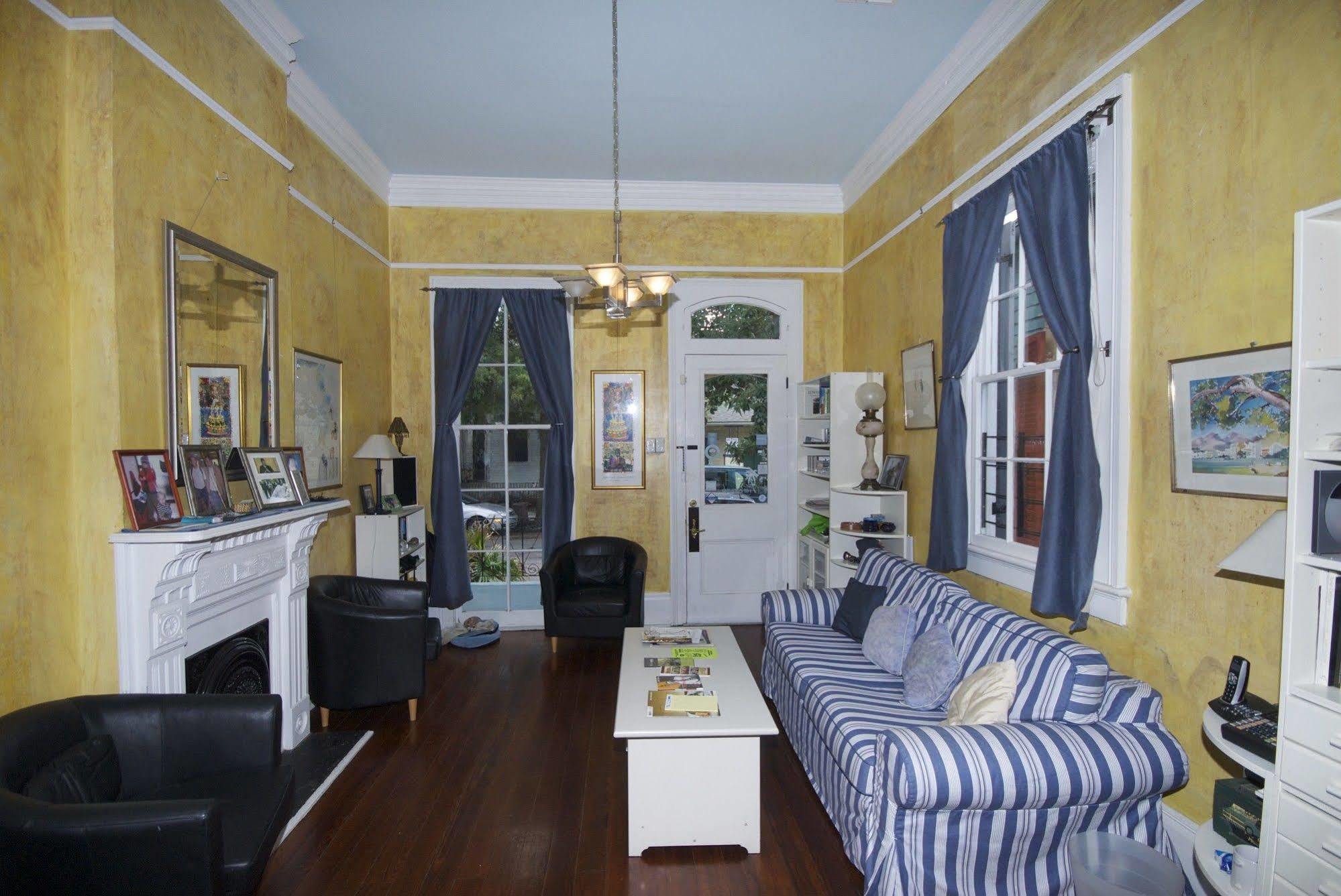 The Burgundy Bed And Breakfast New Orleans Eksteriør billede